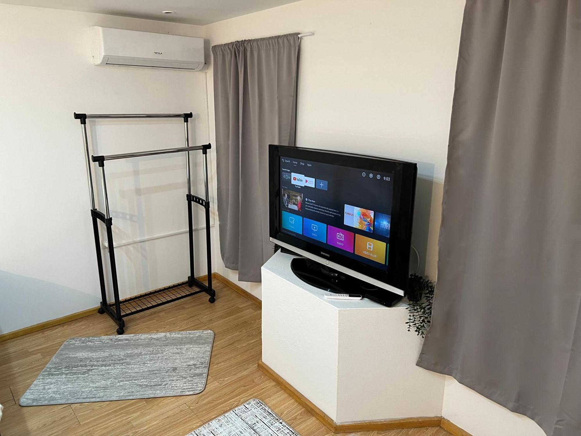 מוסטר Gray Harmony Rooms מראה חיצוני תמונה